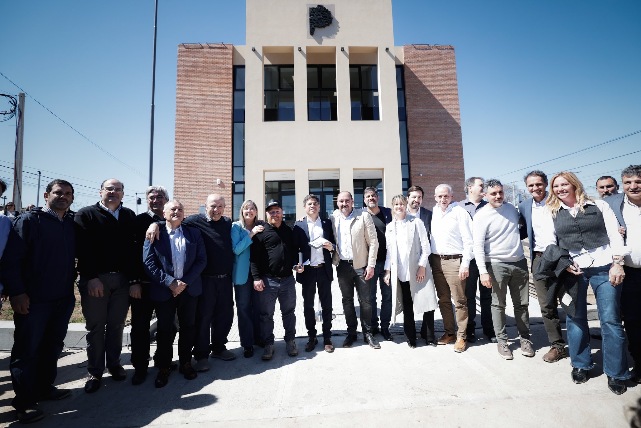 Kicillof inauguró la nueva Casa de la Provincia