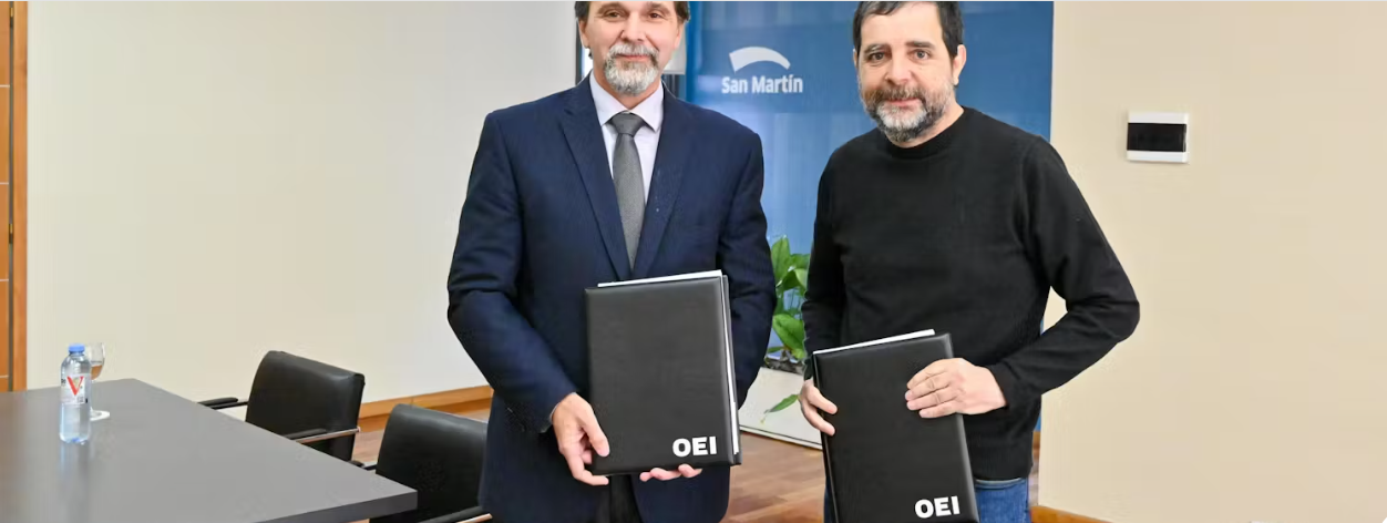 San Martín fue seleccionada para impulsar un plan integral de transformación digital en las escuelas secundarias del distrito