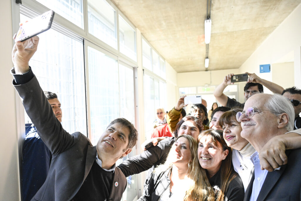 Kicillof intensifica la campaña con Taiana en San Martín