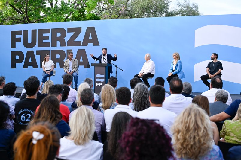 Kicillof: «Este domingo el pueblo de la provincia de Buenos Aires va a volver a votar en defensa propia»